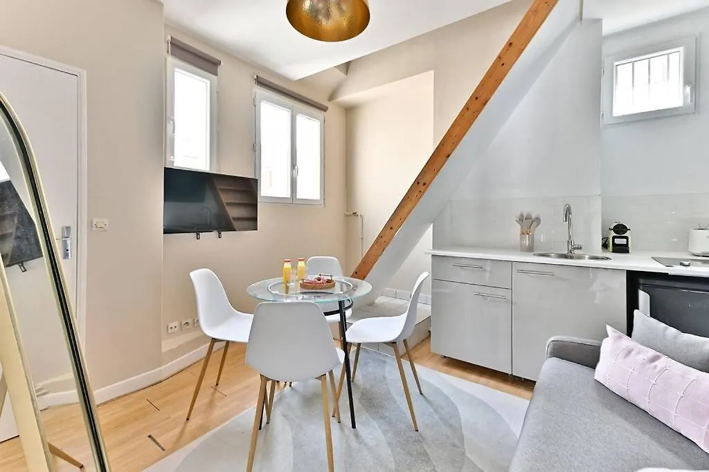 Lägenhet Loft Mezzanine Central A Paris 14Eme- II Frankrike